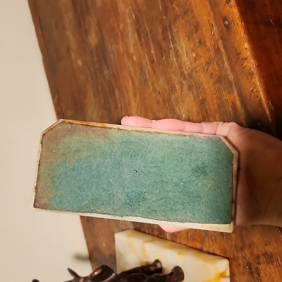 Bronze Elephant Bookends on Marble base - Picture 6 of 16